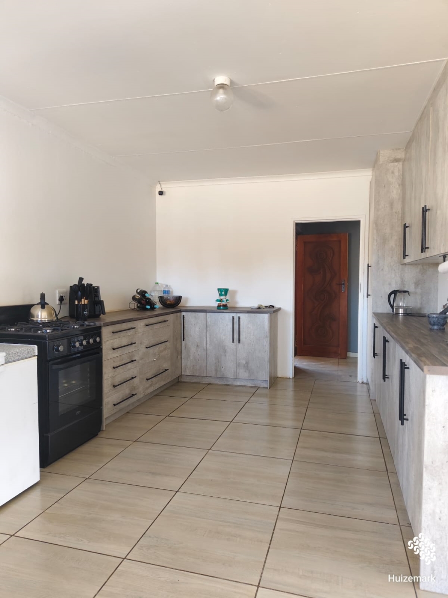3 Bedroom Property for Sale in Vaalpark Free State
